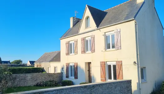 Dpt Finistère (29), à vendre LANDUDEC maison P7