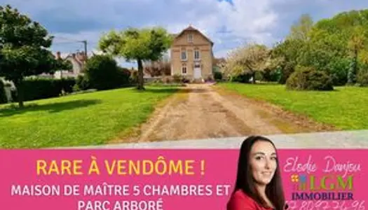 Propriété de 180m² - 5 chambres - Grand jardin à Vendôme 