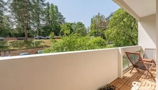 CALUIRE ET CUIRE - Appartement T3 de 79 m² avec balcon, loggia 