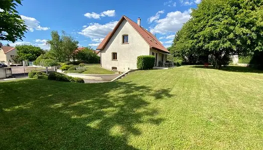 Maison 6 pièces 140 m² 