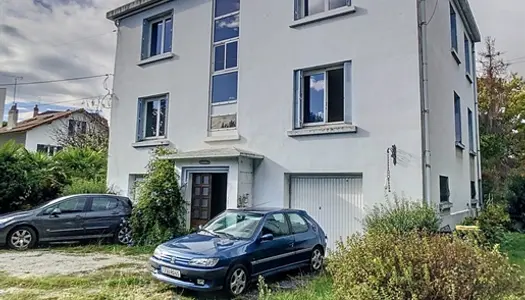 Immeuble 2 appartements de 90 m² et 92 m² + 2 garages