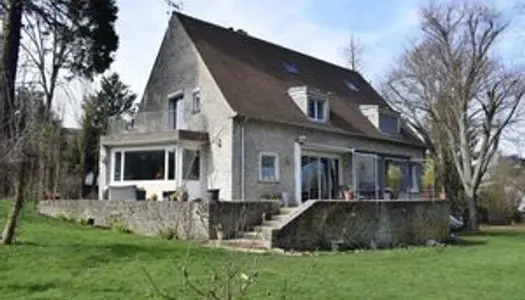 Maison en pierre 280m2 10 pièces 