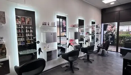 Salon de coiffure à vendre 