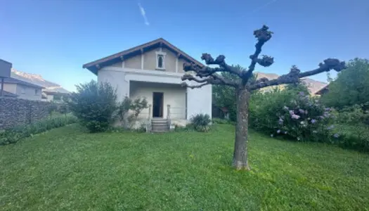 Maison 2 pièces 160 m² 