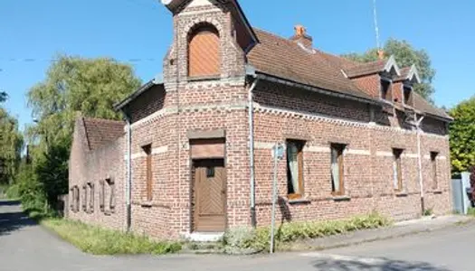 Maison atypique de style forestière 