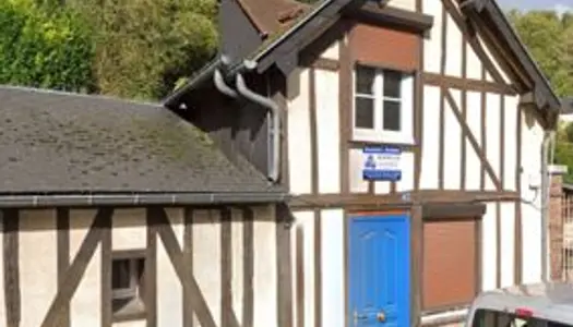 Maison à louer centre-ville de Bernay 