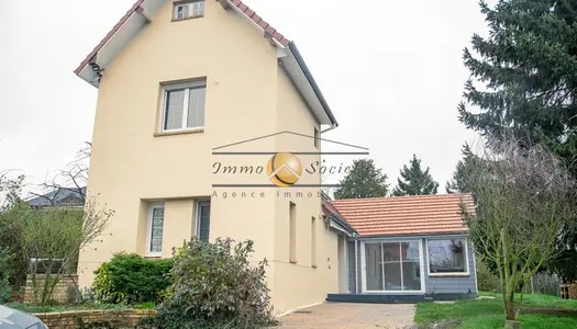 Maison 5 pièces 144 m²