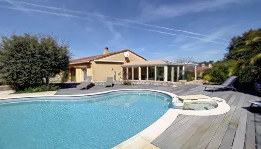 A vendre, Maison individuelle Le Thoronet 5 pieces 115 m2 - piscine - Appartement T2 independant - S
