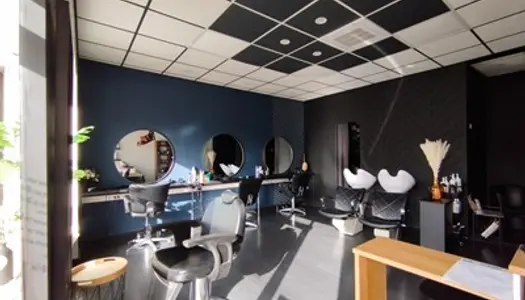 SALON DE COIFFURE PLEIN CENTRE VILLE 