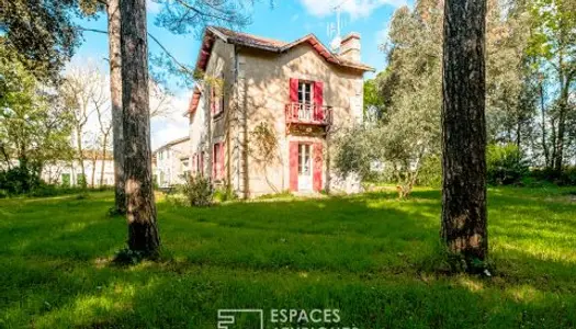 Ancien relais de chasse historique 