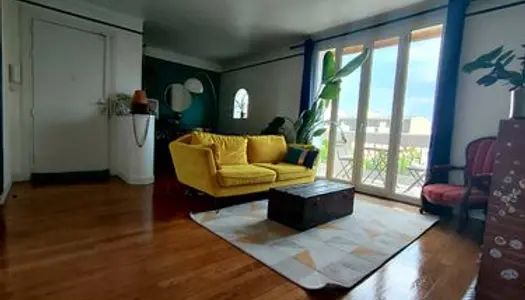 Appartement T3 meublé de 61 m2 situé en dernier étage - Quartier Chedal Anglay 