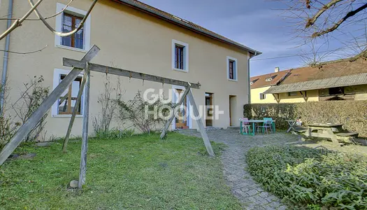 Maison de Famille DE 5 PIÈCES AU CALME - BIOL