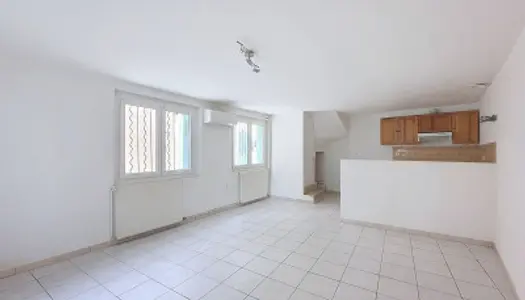 Maison 3 pièces 82 m² 