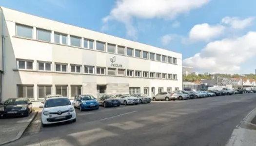 Local commercial 1539 m² 