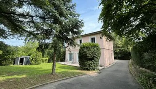 Maison - Villa Location Montanay 5p 140m² 1990€