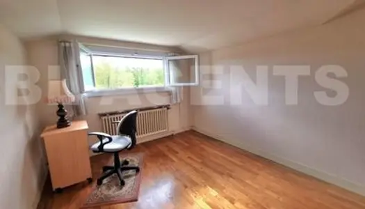 Secteur recherché : Maison individuelle 5 pièces ,élevée sur un sous sol total avec garage et 