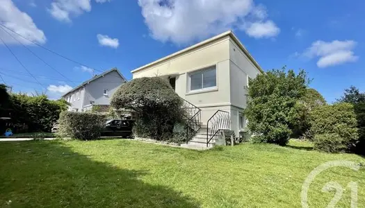 Maison 7 pièces 161 m²