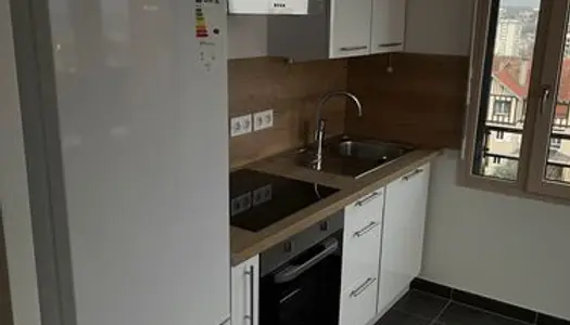 Appartement F2 meublé proche RER B 