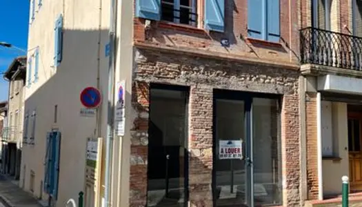 Centre Villefranche, local commercial rénové