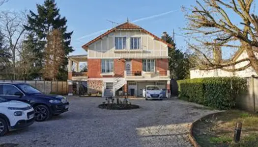 Maison 6 pièces 160 m²