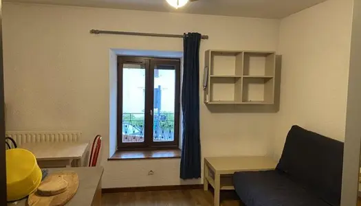 Appartement 1 pièce 16 m² 