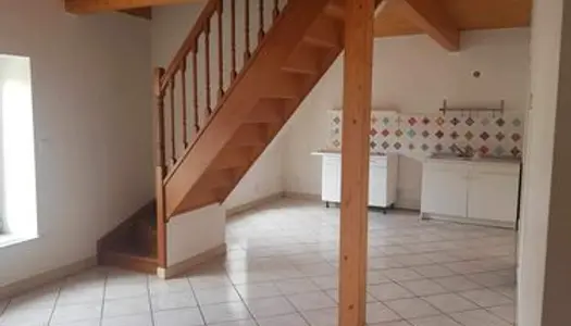 Appartement Location Jouy-aux-Arches 3p 70m² 580€