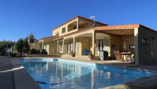 Villa 4 pièces 155 m² 