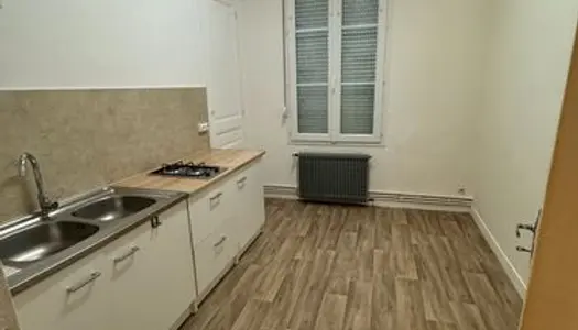 À louer appartement F2 