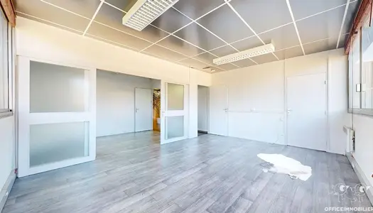 Bureaux 31 m² 