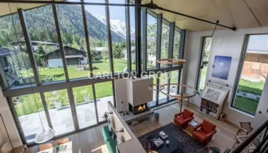 Maison Location Chamonix-Mont-Blanc  360m² 7504€