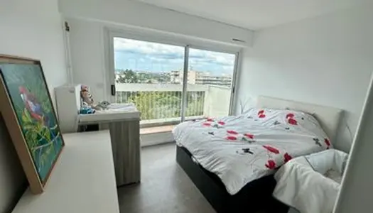 À vendre - Marly Le Roi - Appartement T5+ de 88 m² au dernier étage avec vue dégagée 