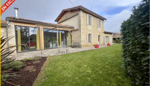 Maison 8 pièces 233 m²