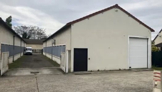 Local commercial 252 m² 