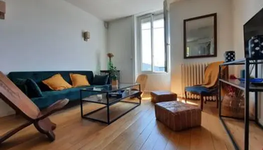 1 chambre dans collocation - Grand appartement avec jardin privatif - St Serge/Place Ney - Tram B 