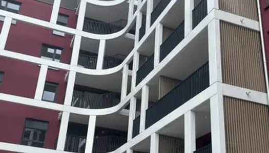 Appartement T3 Neuf 60 m2 proche Gare + balcon + garage 