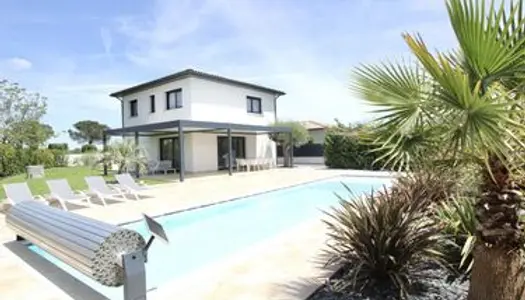 Villa 5 pièces 151 m² 