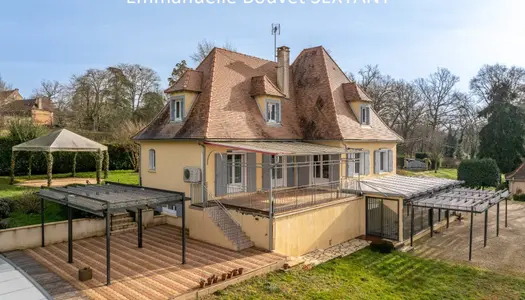 Maison 9 pièces 292 m²