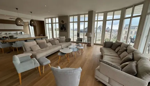 Appartement 5 pièces 210 m² 