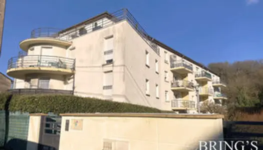 Appartement F2 dans résidence sécurisée