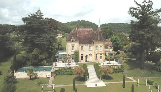 Château 16 pièces 500 m² 