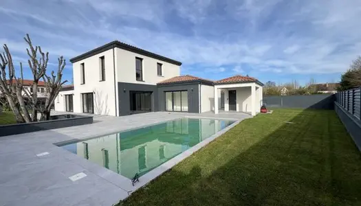 Maison 5 pièces 175 m²