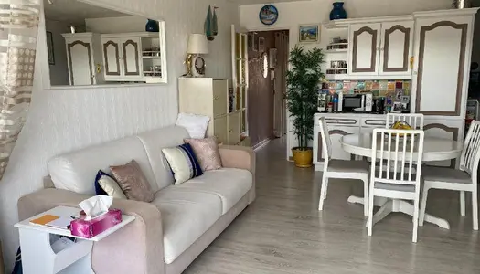 Vente Appartement 45 m² à Le Lavandou 298 200 €