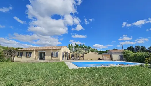 Entre Avignon et Nîmes, Villa récente tout confort 