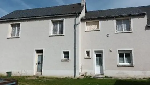 Maison de bourg avec atelier et jardin