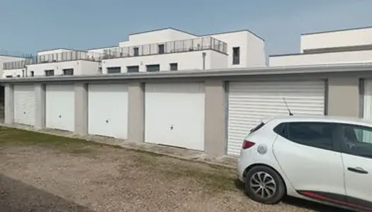 Parking - Garage Vente Bordeaux   32000€