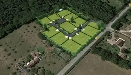 Terrain 743 m² 