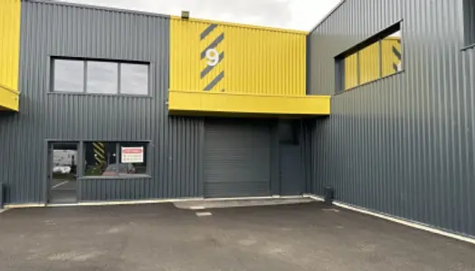 Local commercial 542 m²