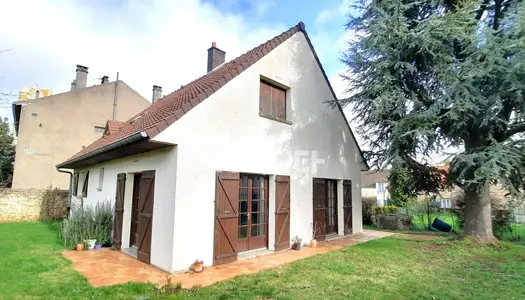 Maison familiale de 160m² à PRESLES EN BRIE