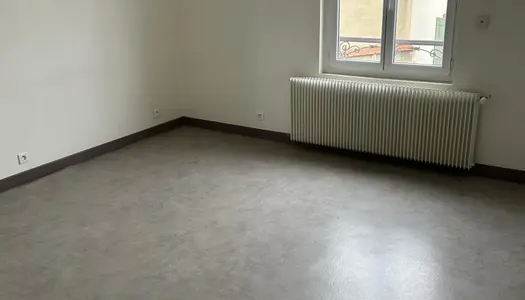 Appartement de 48m2 à louer sur Chalette sur Loing 