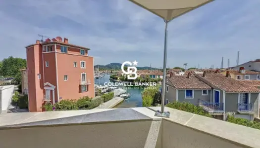 Appartement T3 avec Vue sur le Port de GRIMAUD 